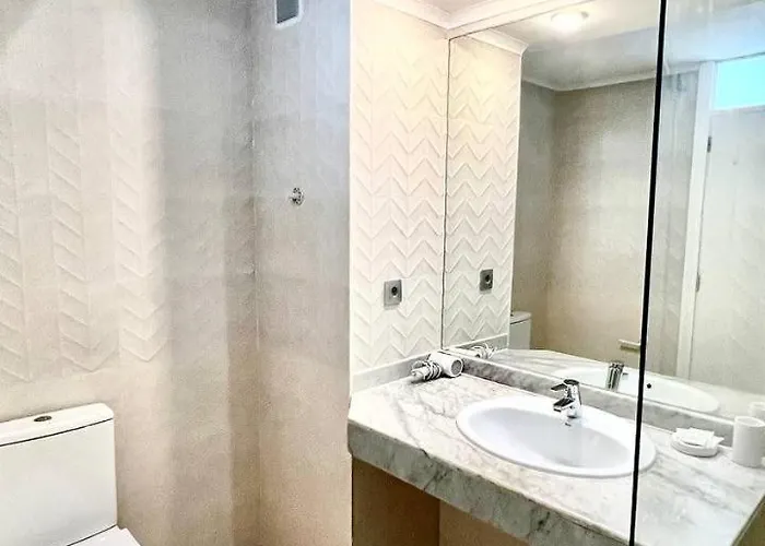 Amazing One Bad El Duque Appartement